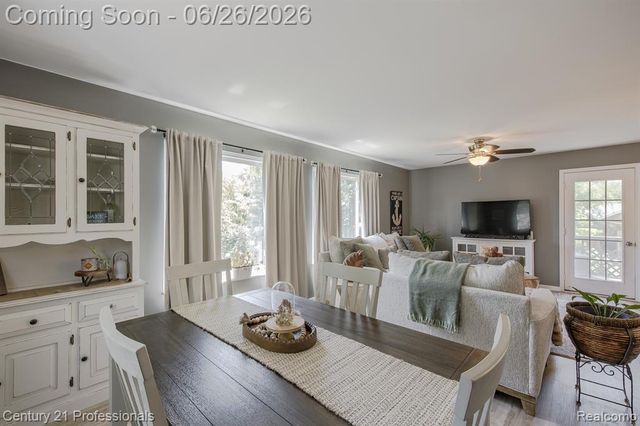 500 Neptune Drive, Ortonville, MI 48462