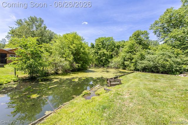 500 Neptune Drive, Ortonville, MI 48462