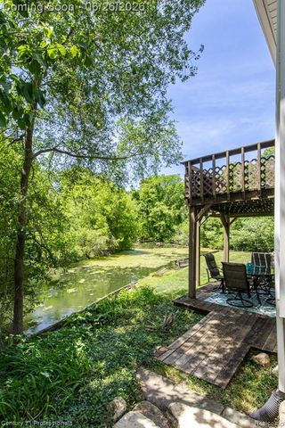 500 Neptune Drive, Ortonville, MI 48462