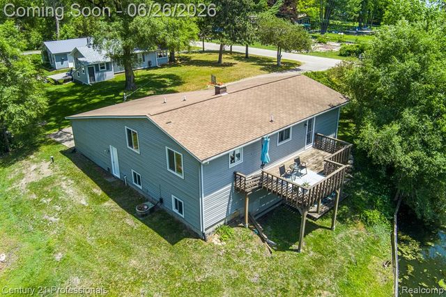 500 Neptune Drive, Ortonville, MI 48462