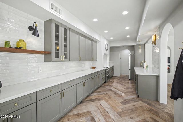 15812 N BOULDER Drive, Fountain Hills, AZ 85268