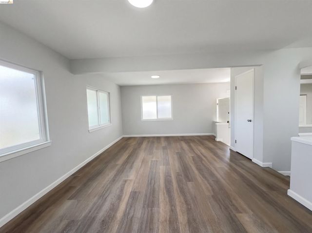 2291 Yale St, Martinez, CA 94553