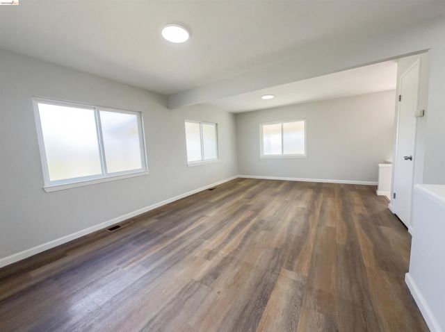 2291 Yale St, Martinez, CA 94553