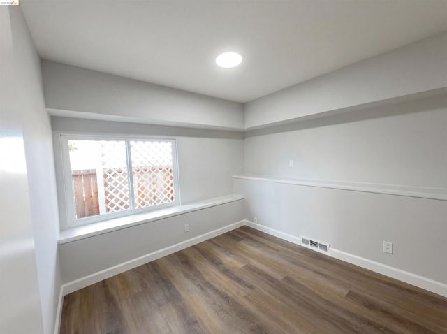 2291 Yale St, Martinez, CA 94553