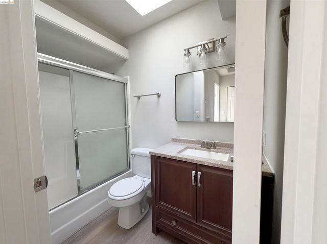 2291 Yale St, Martinez, CA 94553