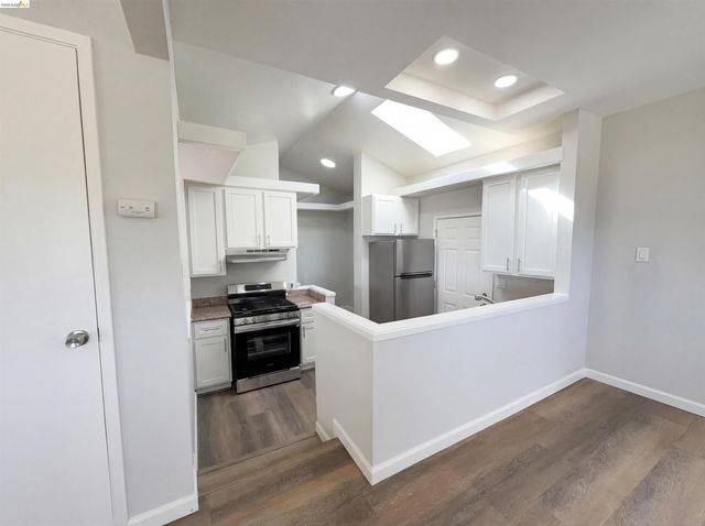 2291 Yale St, Martinez, CA 94553