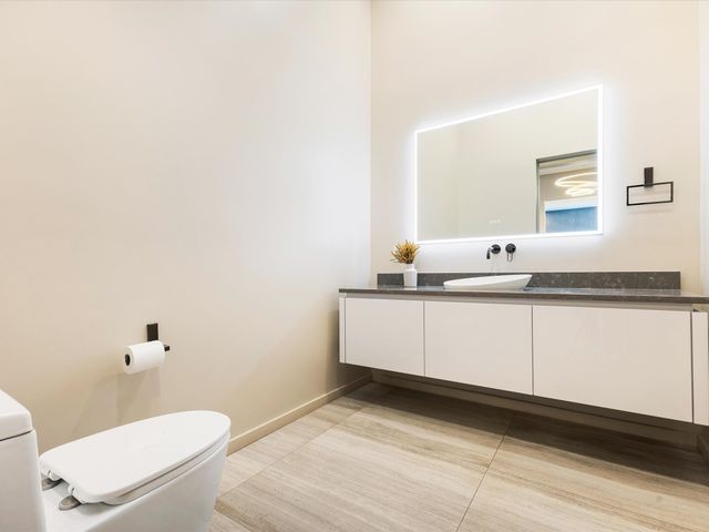 10230 Marsh Lane, Dallas, TX 75229