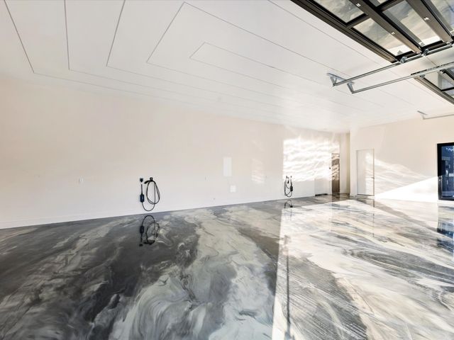 10230 Marsh Lane, Dallas, TX 75229