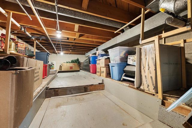 N97W16385 Tippicanoe COURT, Germantown, WI 53022