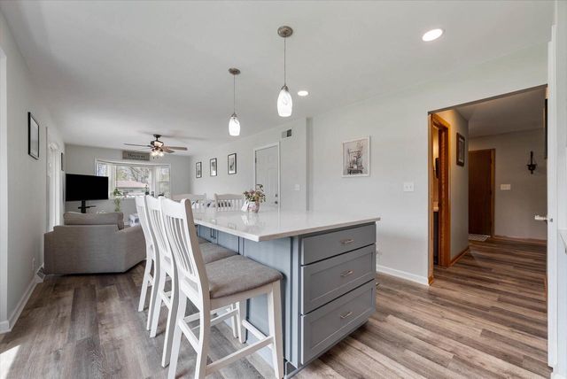 N97W16385 Tippicanoe COURT, Germantown, WI 53022