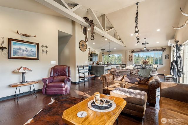 120 Gold Creek Place, Chehalis, WA 98532