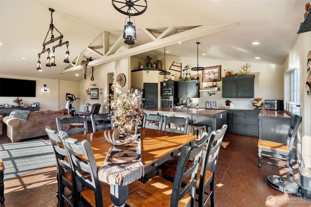 120 Gold Creek Place, Chehalis, WA 98532