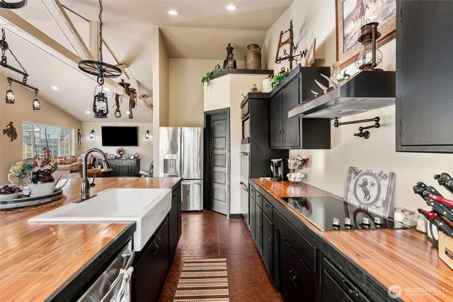 120 Gold Creek Place, Chehalis, WA 98532