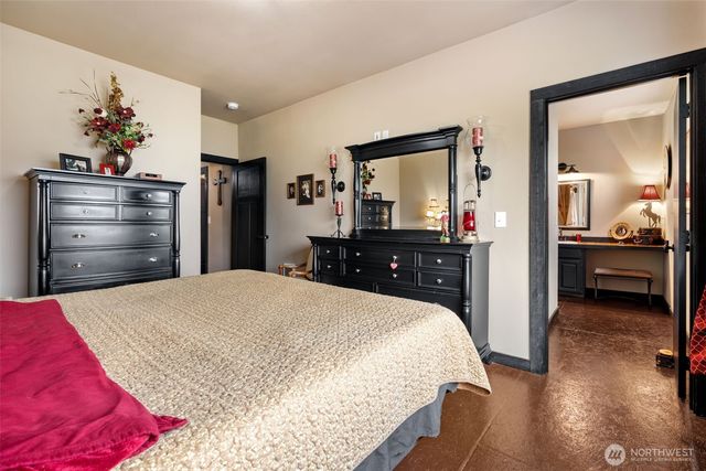 120 Gold Creek Place, Chehalis, WA 98532