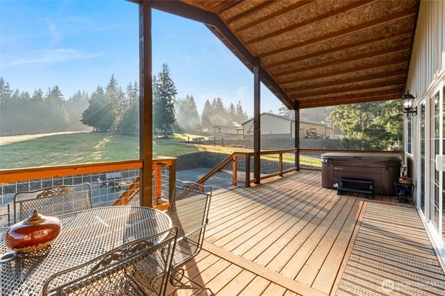 120 Gold Creek Place, Chehalis, WA 98532