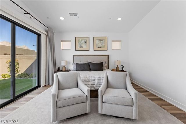 413 Highview Ridge Avenue, Las Vegas, NV 89138