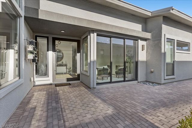 413 Highview Ridge Avenue, Las Vegas, NV 89138