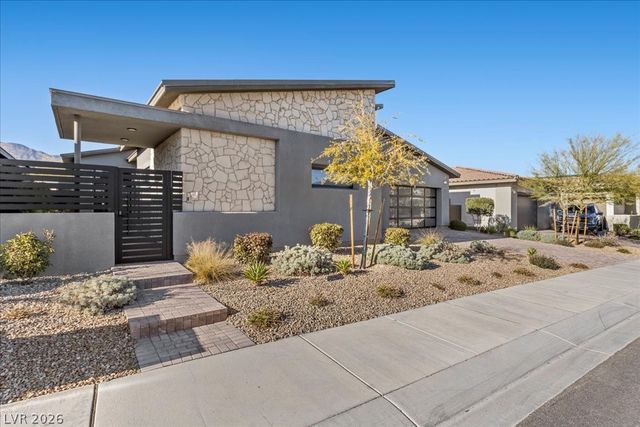 413 Highview Ridge Avenue, Las Vegas, NV 89138