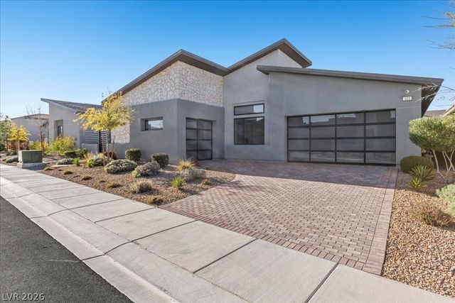 413 Highview Ridge Avenue, Las Vegas, NV 89138