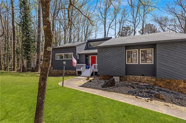 5407 Post Road Pass, Stone Mountain, GA 30088