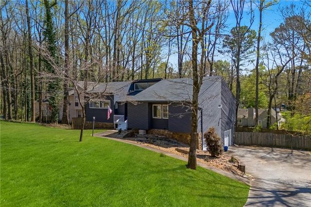 5407 Post Road Pass, Stone Mountain, GA 30088