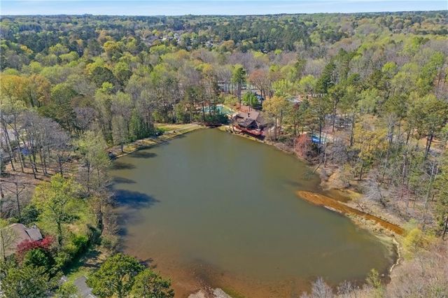 5407 Post Road Pass, Stone Mountain, GA 30088