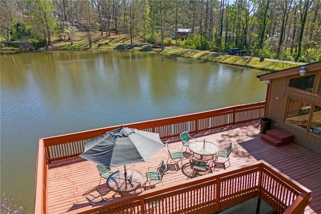 5407 Post Road Pass, Stone Mountain, GA 30088