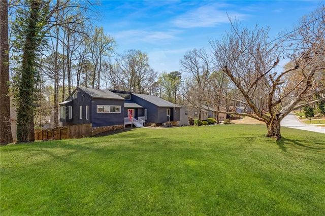5407 Post Road Pass, Stone Mountain, GA 30088