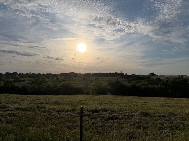 Cr-420, Berryville, AR 72616