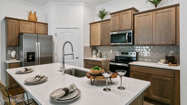 137 GREENWOOD Drive, Palm Coast, FL 32137