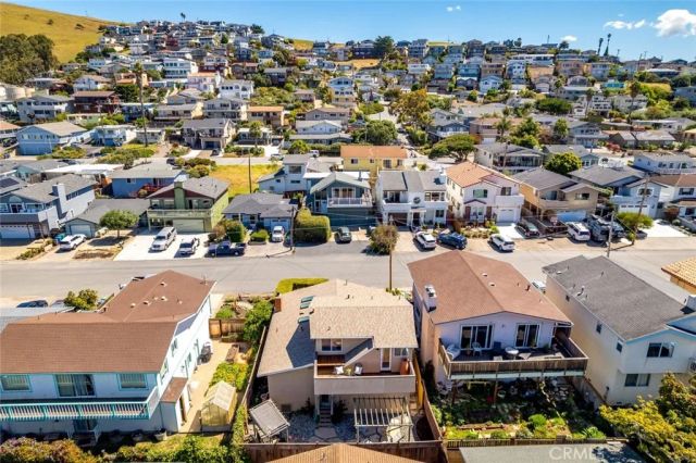 2631 Hemlock, Morro Bay, CA 93442