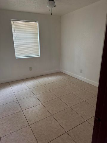 2221 NW 6th Court, Fort Lauderdale, FL 33311