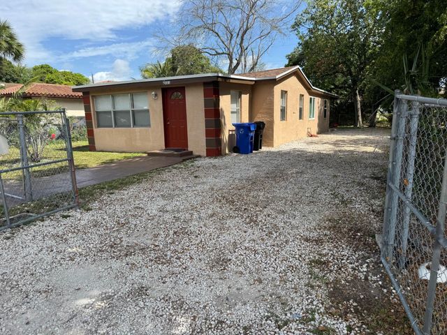 2221 NW 6th Court, Fort Lauderdale, FL 33311