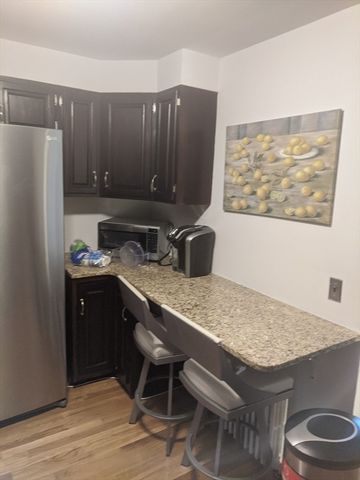 33 Westbourne Ter 3, Brookline, MA 02446