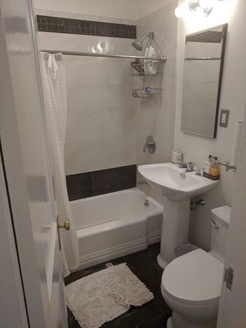 33 Westbourne Ter 3, Brookline, MA 02446