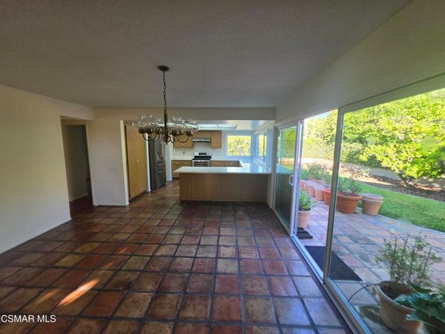 4511 Henley Court, Westlake Village, CA 91361