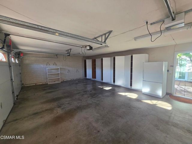 4511 Henley Court, Westlake Village, CA 91361