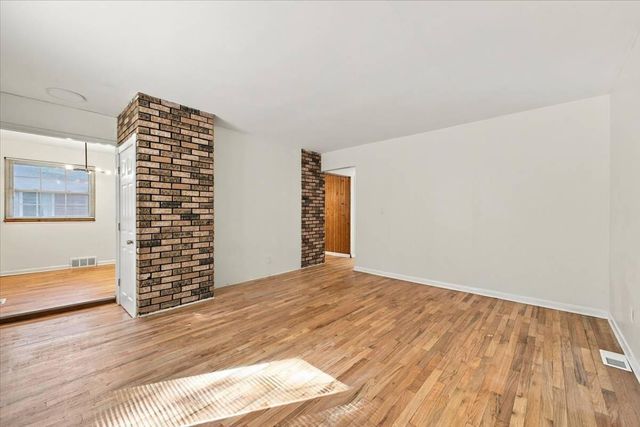 16165 Riverview Street, Detroit, MI 48219