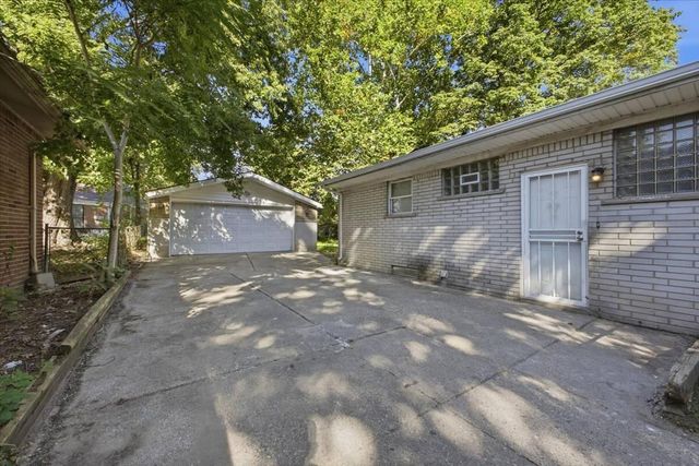 16165 Riverview Street, Detroit, MI 48219