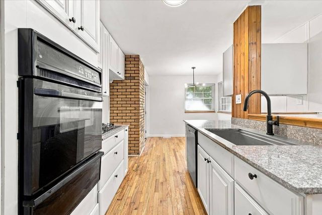 16165 Riverview Street, Detroit, MI 48219