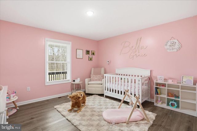 605 WESTERN LN, Front Royal, VA 22630