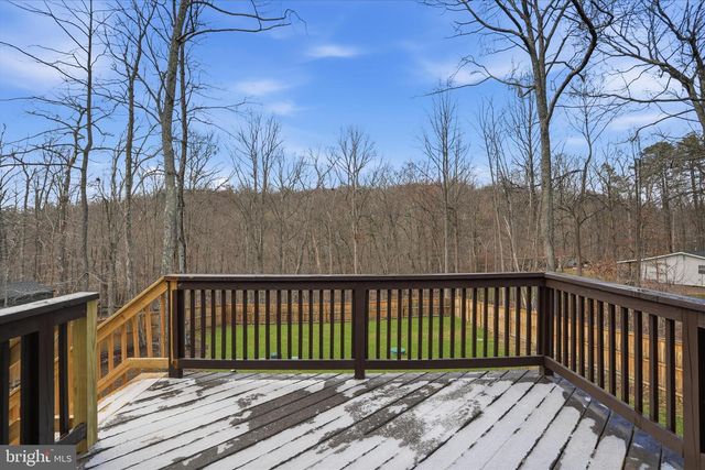 605 WESTERN LN, Front Royal, VA 22630