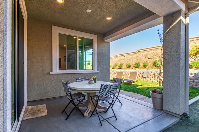 4658 Scenic Vista Dr, Folsom, CA 95630