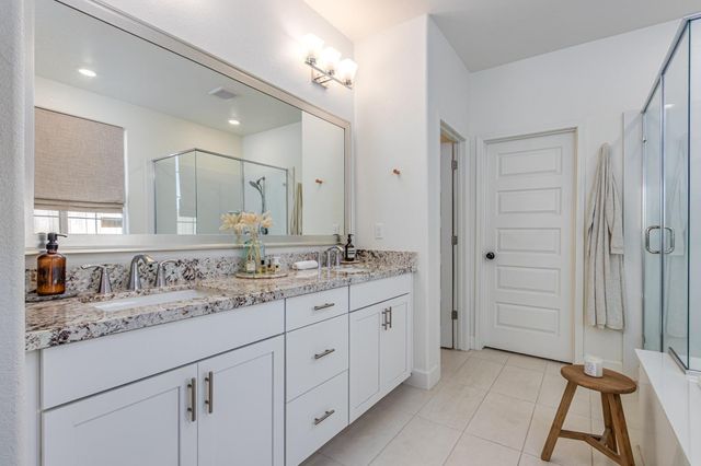 4658 Scenic Vista Dr, Folsom, CA 95630