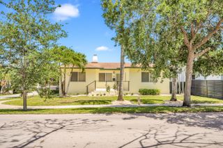 606 N Victoria Park Road N, Fort Lauderdale, FL 33304