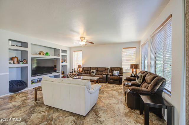 7419 S 25TH Drive, Phoenix, AZ 85041