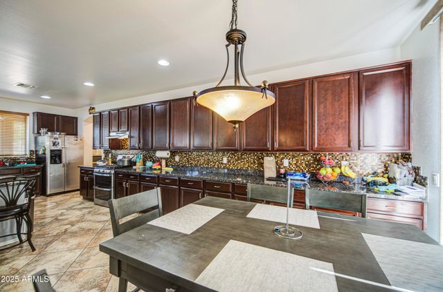 7419 S 25TH Drive, Phoenix, AZ 85041