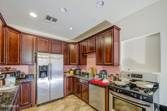 7419 S 25TH Drive, Phoenix, AZ 85041