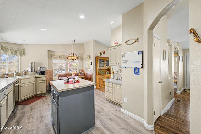 2248 N Floyd Drive, Mesa, AZ 85215