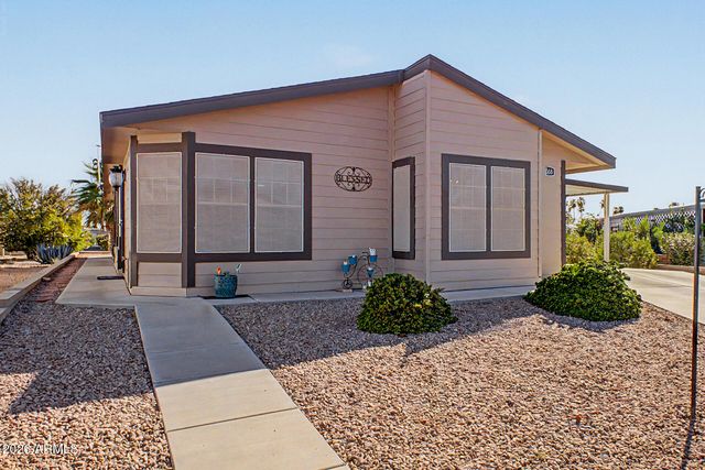 2248 N Floyd Drive, Mesa, AZ 85215